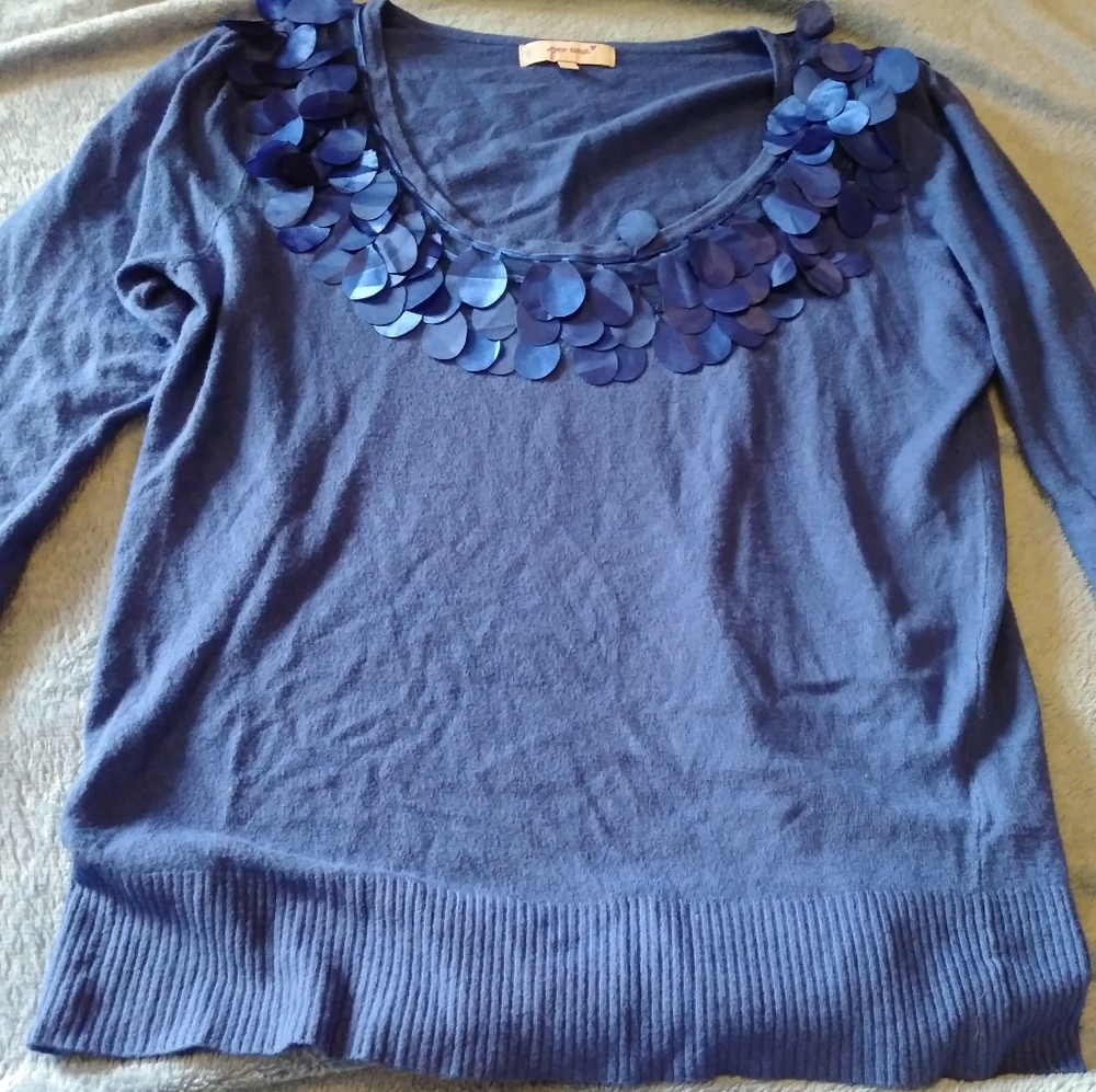 Per una Woman's sweater blouse